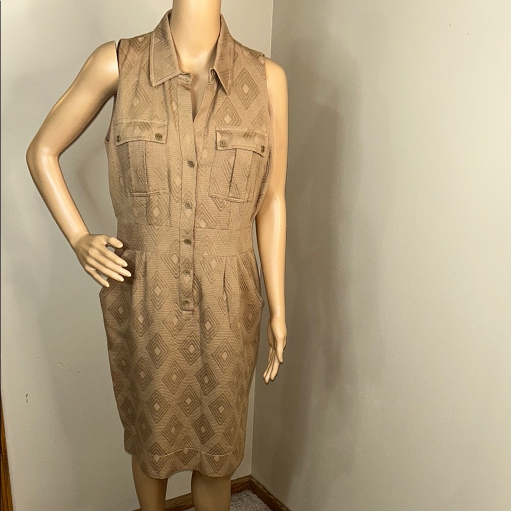Taylor Tan Geometric Midi Dress